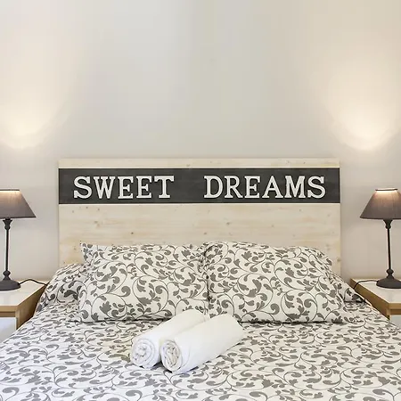 Appartement Romantic Apartament Wifi